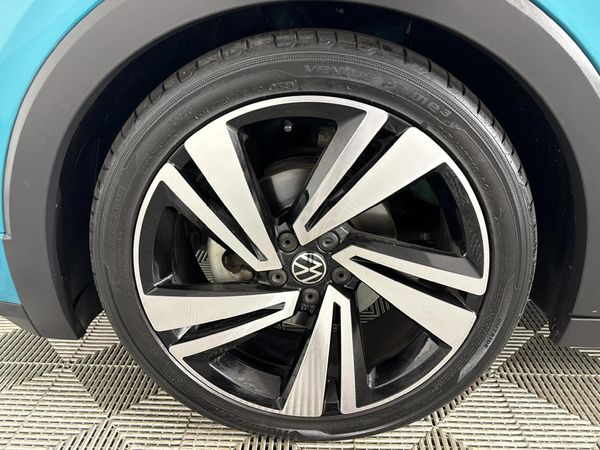 2024-Volkswagen-T-Cross-15-TSI-R-Line-Auto image:4