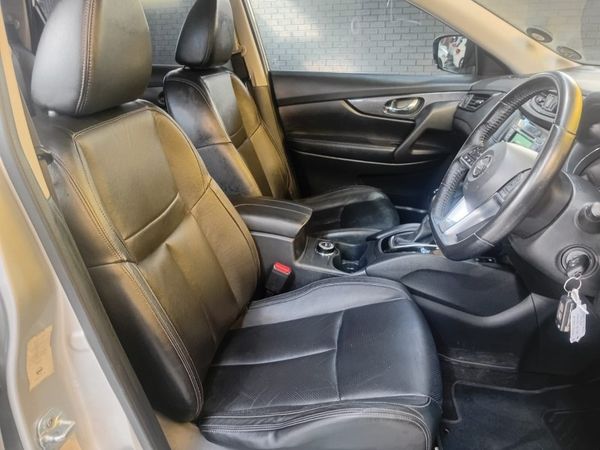 2018-Nissan-X-Trail-25-Acenta-Plus-4x4-Auto-7-seat image:12