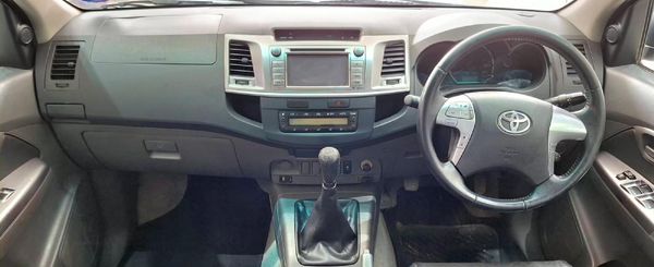 2014-Toyota-Hilux-30-D-4D-Raider-Raised-Body-Double-Cab image:5
