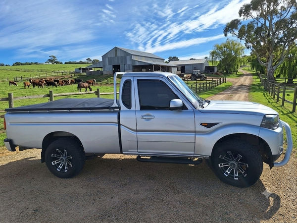 2018-Mahindra-Pik-Up-22-mHawk-S6-Single-Cab image:4