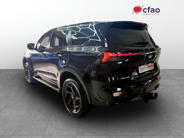 2026-Isuzu-Mu-x-30D-Onyx-XT-4x4-Auto image:2
