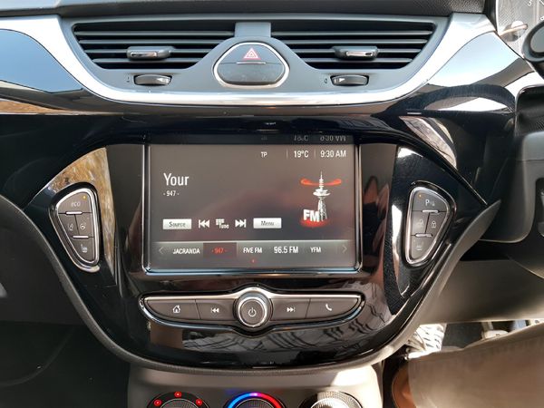 2019-Opel-Corsa-14T-GSi-3-dr image:20