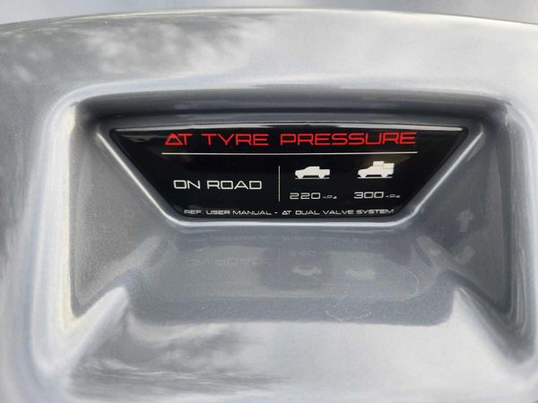 2026-Isuzu-D-Max-Arctic-4x4-Auto-Double-Cab image:7