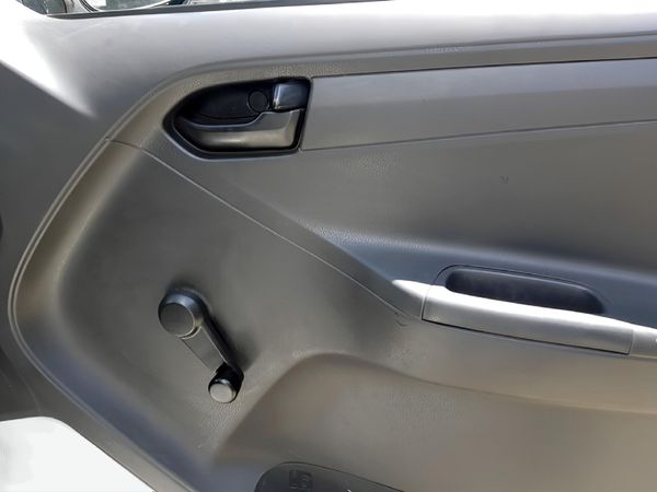 2024-Isuzu-D-Max-250C-Single-Cab image:8