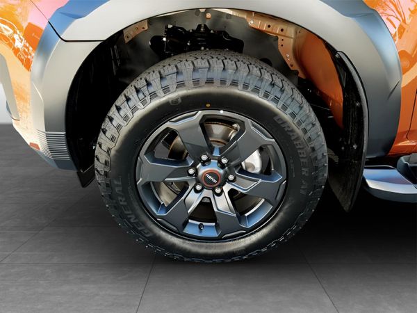 2026-Isuzu-D-Max-30-DDI-V-Cross-4x4-Auto-Double-Cab image:5