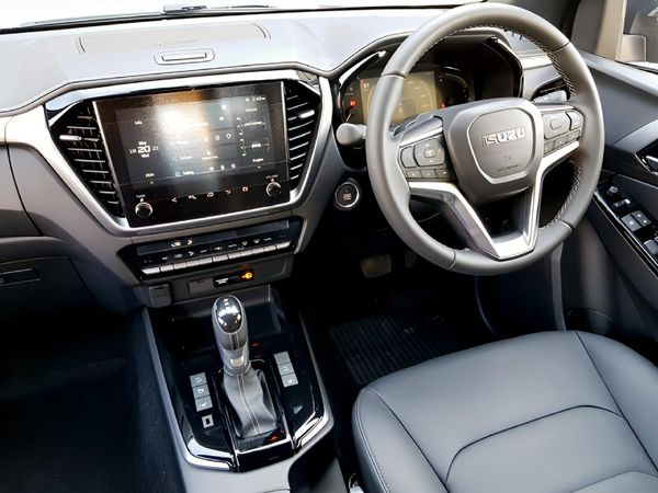 2026-Isuzu-D-Max-30-DDI-HR-LSE-Auto-Double-Cab image:8