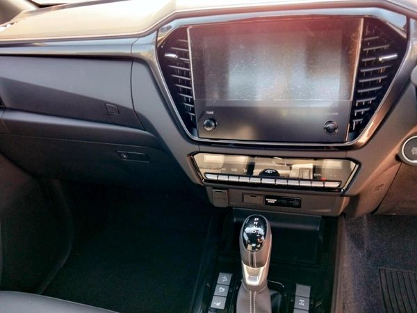 2026-Isuzu-D-Max-30-DDI-V-Cross-HR-Auto-Double-Cab image:6
