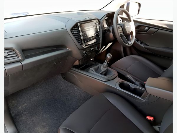 2026-Isuzu-D-Max-19-DDI-HR-L-Double-Cab image:7