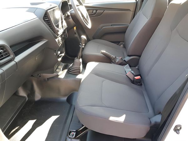 2026-Isuzu-D-Max-19-DDI-LR-Single-Cab image:8