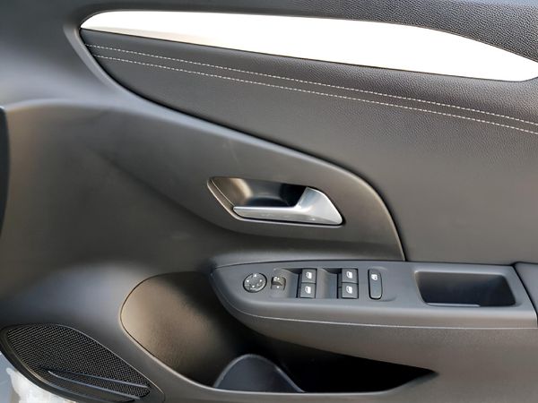 2026-Opel-Corsa-12T-GS-Line image:12