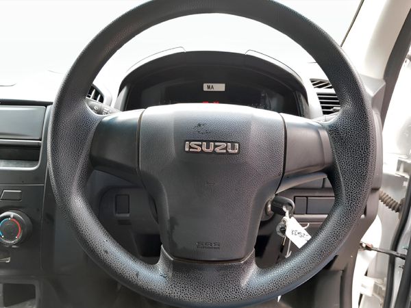 2024-Isuzu-D-Max-250C-Single-Cab image:11