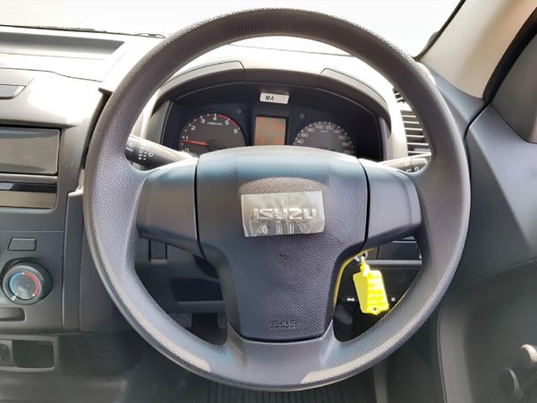 2026-Isuzu-D-Max-250C-Single-Cab image:18