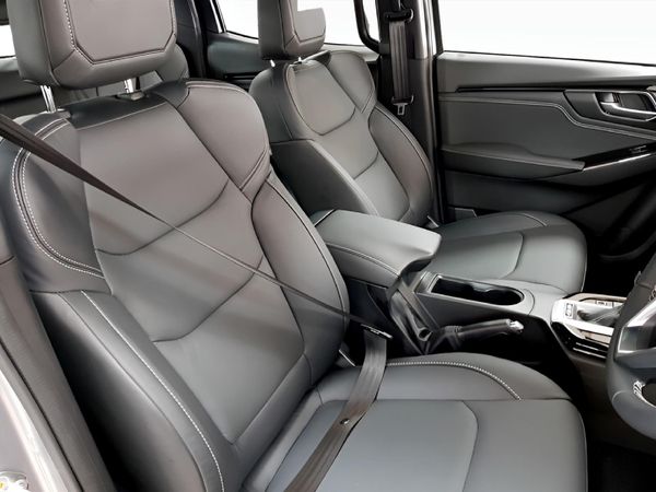 2026-Isuzu-D-Max-30-TD-AT35-4x4-Auto-Double-Cab image:20