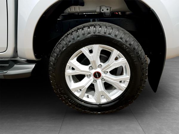 2026-Isuzu-D-Max-19-DDI-HR-LS-Auto-Double-Cab image:5