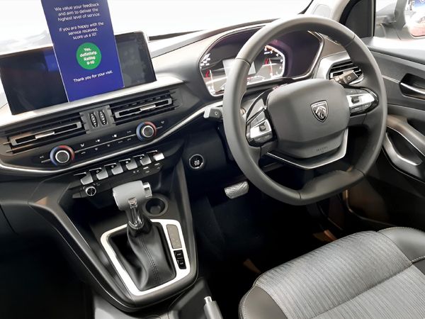 2026-Peugeot-Landtrek-19D-Allure-Double-Cab-Auto image:8