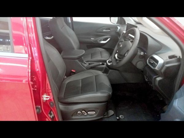 2026-Peugeot-Landtrek-19D-4Action-4x4-Double-Cab-Auto image:10