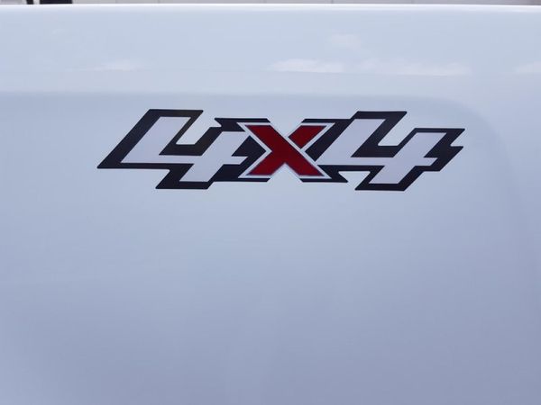 2026-Isuzu-D-Max-19-DDI-L-4x4-Double-Cab image:10