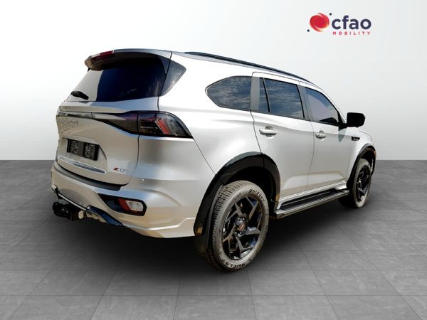 2026-Isuzu-Mu-x-30D-Onyx-XT-4x4-Auto image:1