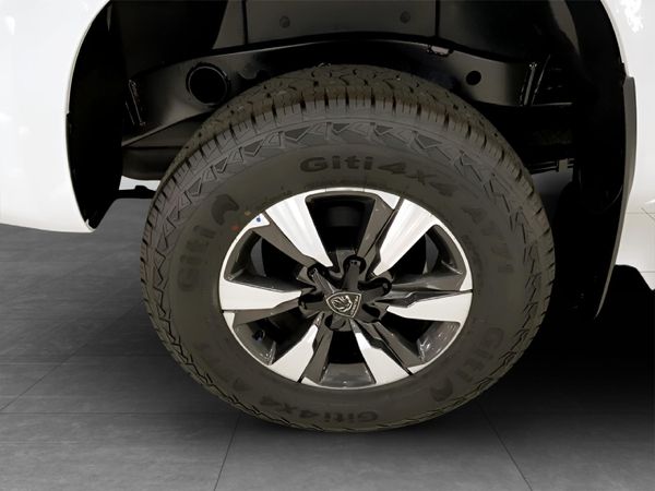 2026-Peugeot-Landtrek-19D-Allure-Double-Cab-Auto image:5