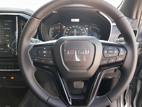 2026-Isuzu-D-Max-30-DDI-V-Cross-HR-Auto-Double-Cab image:14