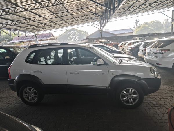 2007-Hyundai-Tucson-27-V6-GLS-Auto image:4