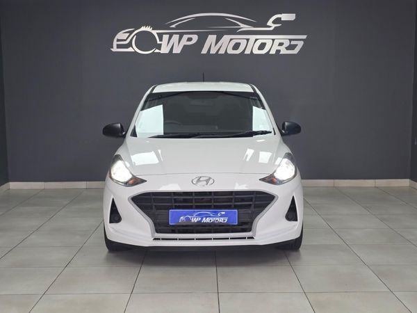 2022-Hyundai-Grand-i10-10-Motion image:1