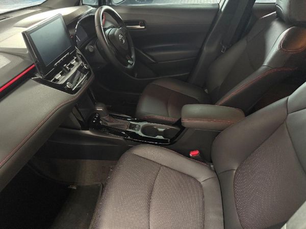 2026-Toyota-Corolla-Cross-18-GR-S-Hybrid image:10