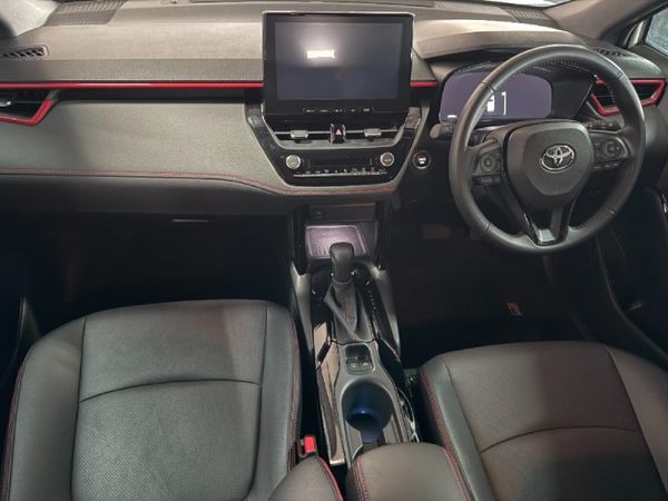 2026-Toyota-Corolla-Cross-18-GR-S-Hybrid image:1
