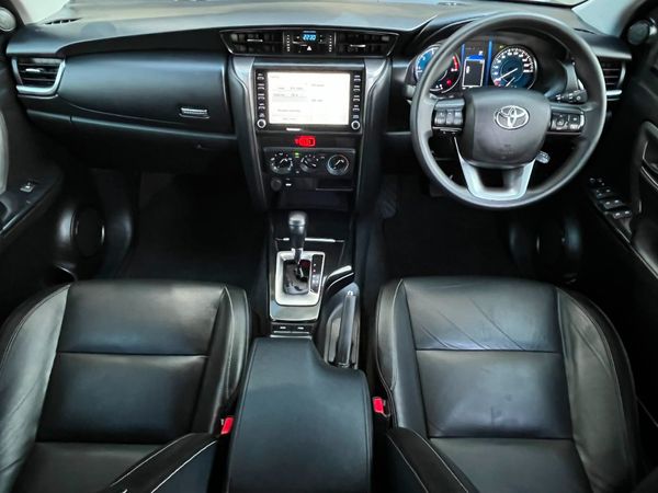 2023-Toyota-Fortuner-24-GD-6-Raised-Body-Auto image:5