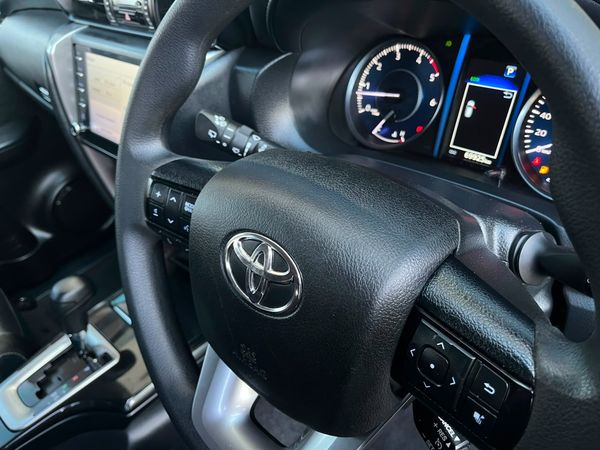 2023-Toyota-Fortuner-24-GD-6-Raised-Body-Auto image:8