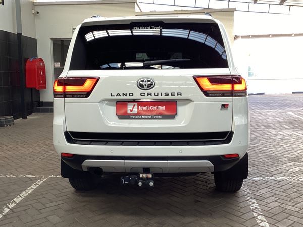 2024-Toyota-Land-Cruiser-300-V6-33-D-GR-S image:4
