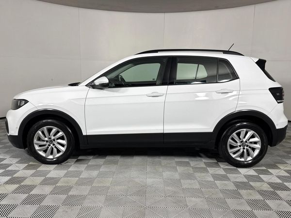 2021-Volkswagen-T-Cross-10-TSI-Comfortline image:16