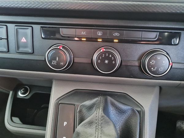 2024-Volkswagen-Kombi-T61-20-TDI-110kW-Auto-Trendline image:12