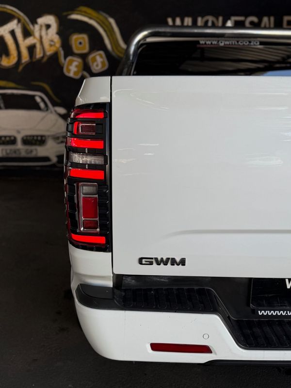 2021-GWM-P-Series-20TD-LT-Auto-Double-Cab-Black-EditionFSH-Agent image:5