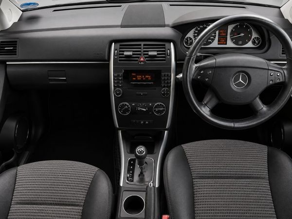 2009-Mercedes-Benz-B-Class-B-200-Turbo-Auto image:12