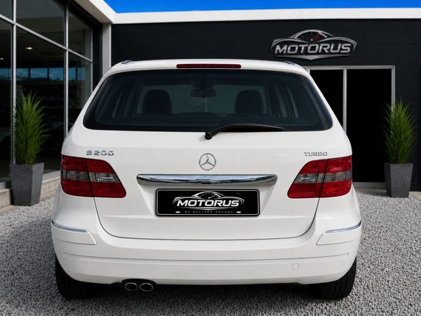 2009-Mercedes-Benz-B-Class-B-200-Turbo-Auto image:2
