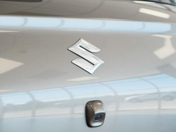 2025-Suzuki-Swift-12-GLX image:10