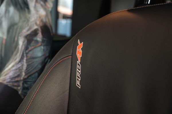 2021-Nissan-Navara-25-DDTi-PRO-4X-4X4-Auto-Double-Cab image:11