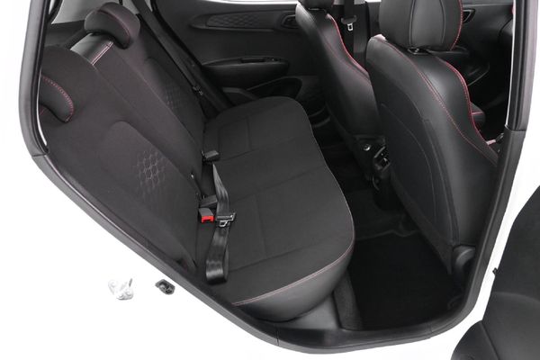 2023-Hyundai-Grand-i10-10-Motion image:15