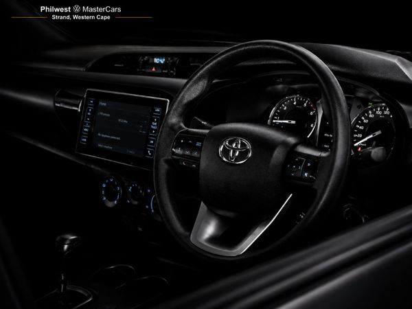 2024-Toyota-Hilux-24-GD-6-Raised-Body-Raider-Extended-Cab image:11
