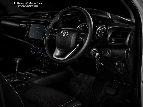 2024-Toyota-Hilux-24-GD-6-Raised-Body-Raider-Extended-Cab image:14