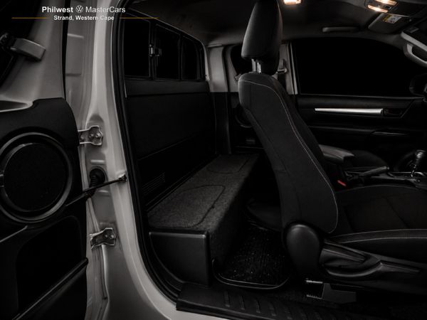 2024-Toyota-Hilux-24-GD-6-Raised-Body-Raider-Extended-Cab image:15
