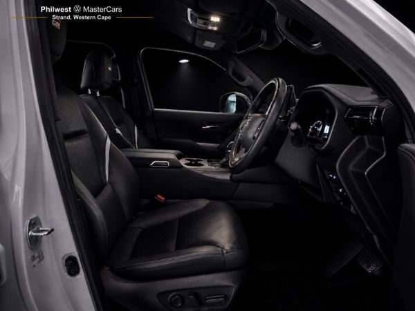 2023-Toyota-Land-Cruiser-300-V6-33-D-GR-S image:19