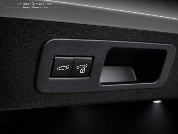 2023-Toyota-Land-Cruiser-300-V6-33-D-GR-S image:39