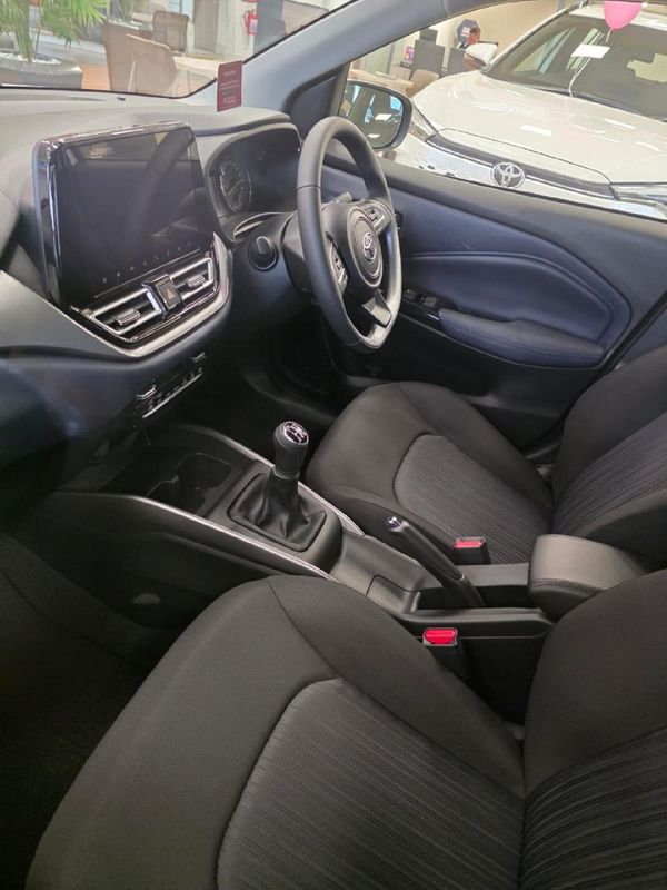 2026-Toyota-Starlet-15-XR image:3