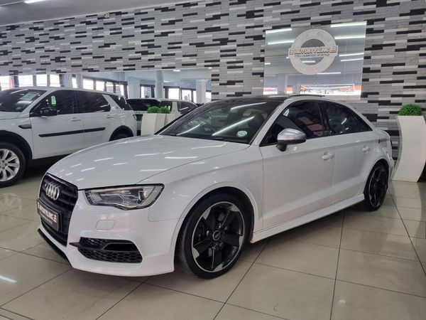 2016-Audi-S3-Sedan-quattro-Auto image:3