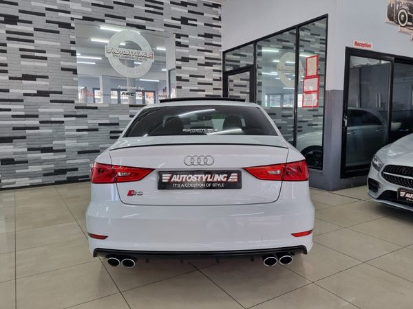 2016-Audi-S3-Sedan-quattro-Auto image:6