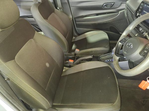2021-Hyundai-i20-14-Motion-Auto image:10