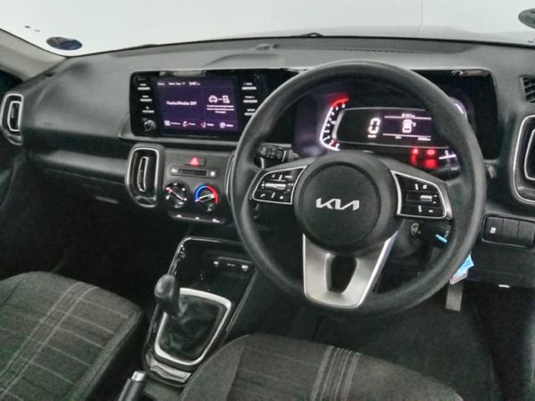 2024-Kia-Sonet-15-LX image:19