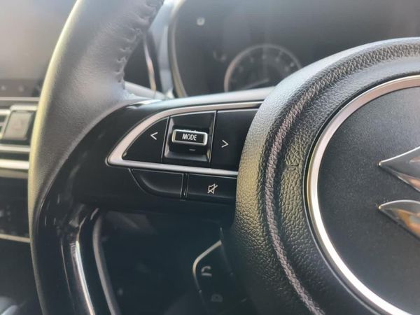 2025-Suzuki-Fronx-15-GLX-Auto image:15